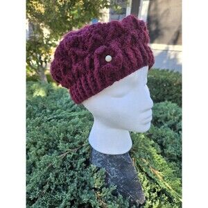 Crochet Beret ocher Warmth and Handcrafted Color with the Magical Touch
